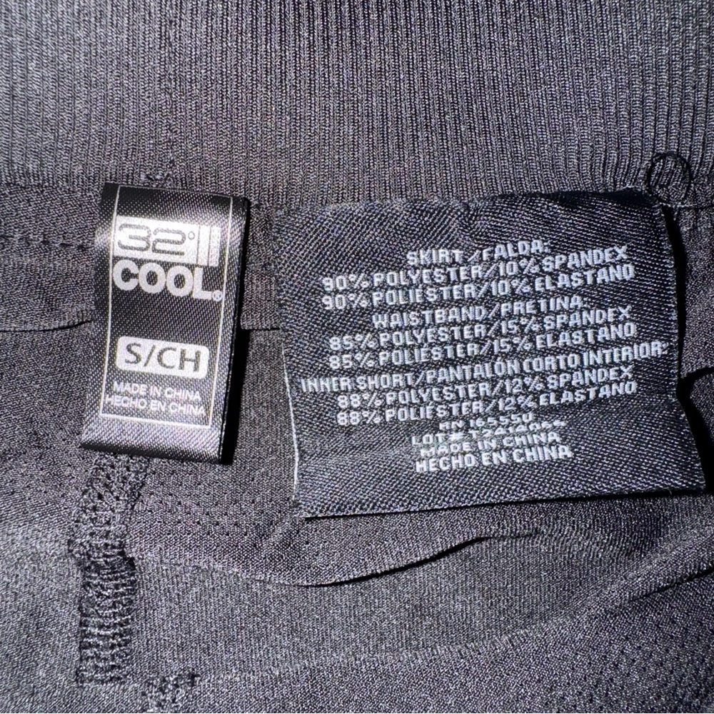 32 Degrees Women's Small Black Pull On Skort Side Pockets Skirt with shorts Med - Picture 7 of 11